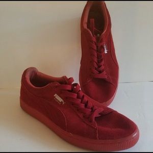 Red suede puma sneakers. Classic and cute.